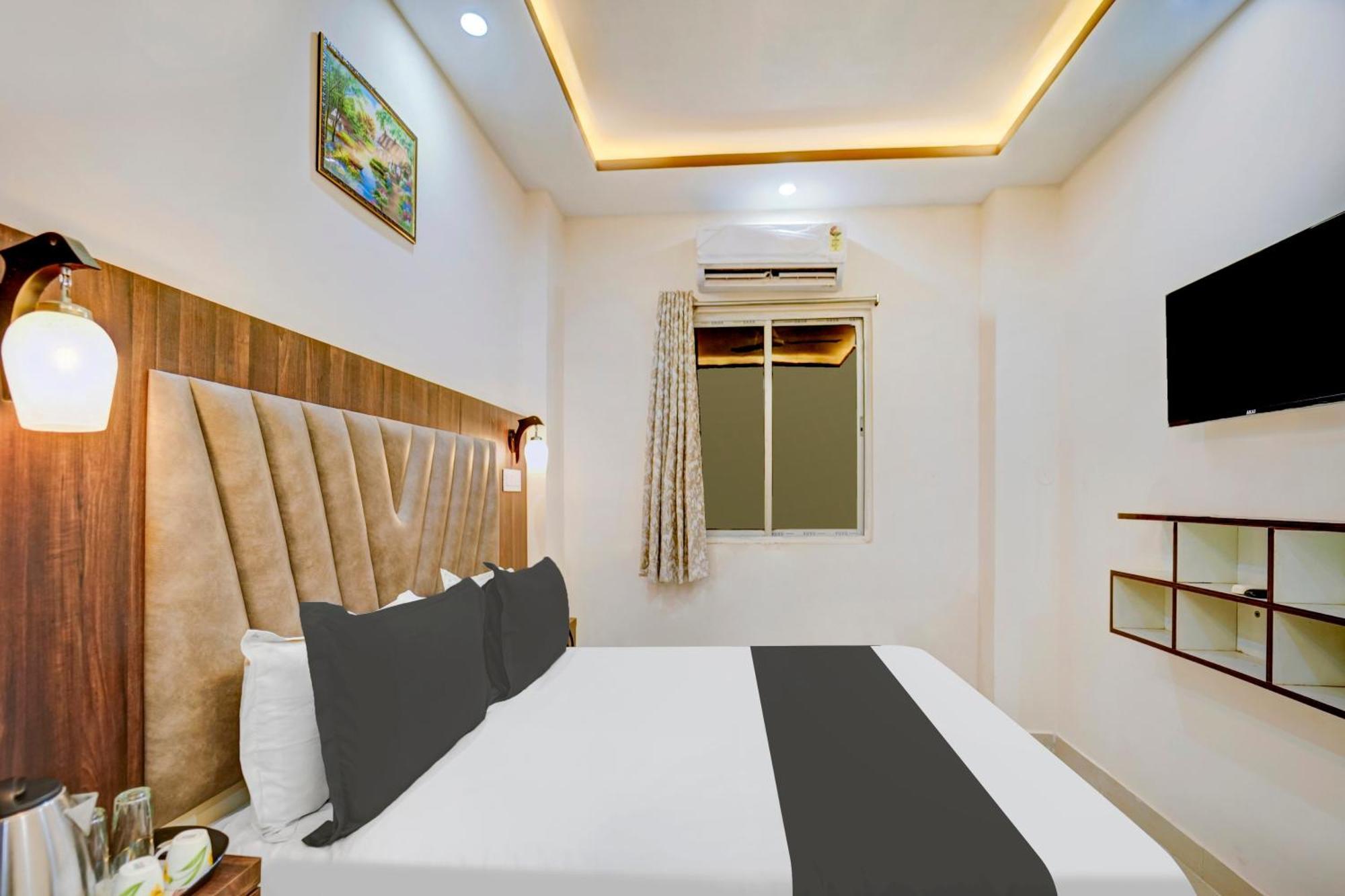 Super Townhouse Anisabad Near Mahavir Sansthan Khagaul Exterior foto